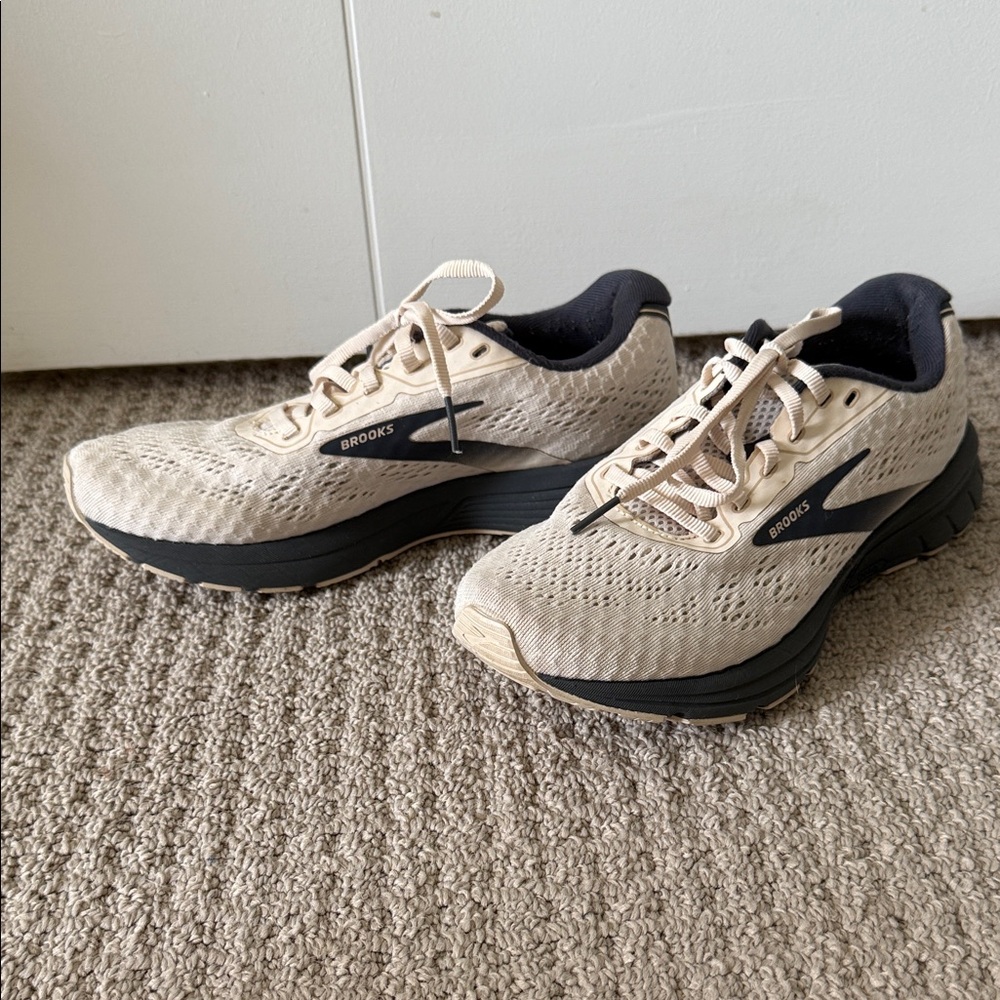 Like New Brooks Women's Running Shoes - Tan and Black
